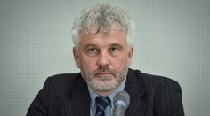 Meno nového komisára pre deti je známe, poslanci vybrali Mikloška