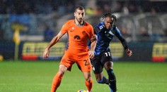 Inter si upevnil pozíciu lídra. Lobotka prihrával na víťazný gól. AC Miláno neskórovalo ani raz