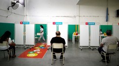 Argentína eviduje vyše 100-tisíc úmrtí spojených s koronavírusom