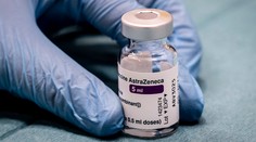 Druhú dávku vakcíny AstraZeneca ľudia dostanú až po desiatich týždňoch