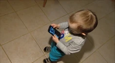 Zisťovali sme, kedy je ten správny čas dať dieťaťu prvý mobil