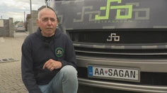 Saganov verný fanúšik za ním precestoval Európu: Zblížili sa, Karol dnes jazdí v cyklistovom karavane