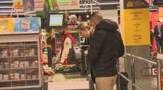 Slováci nakupovali aj na Štedrý deň. Čo ľudia zháňali na poslednú chvíľu?