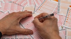 Ďalší Slovák mal obrovské šťastie: V obľúbenej lotérii trafil jackpot