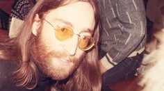 Výročie vraždy Johna Lennona: Vydražili intímny list, ktorý napísal prvej manželke