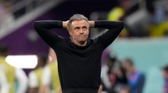 Luis Enrique po vypadnutí z MS v Katere, opúšťa reprezentačnú lavičku Španielska. Známe je meno nového kouča