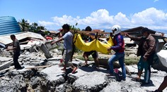 Indonézia sa pripravuje na masové pohreby, počet obetí cunami stúpol na najmenej 1200