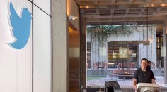 Musk chystá zmenu na Twitteri, spoplatní overenie účtu