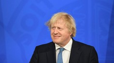 Johnson je znepokojený z najnovších presunov ruských vojakov na Kryme