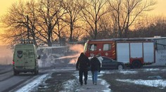 Ruský dron udrel vedľa autobusu. Zomrelo najmenej 12 ľudí