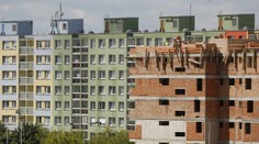 Hypotéky stále zlacňujú. Jeden z veľkých hráčov opäť zmenil sadzby