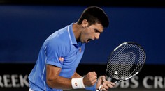 Djokovič ovládol Australian Open, Murray si odniesol "kanára"
