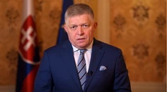 Zvrat v odvolávaní Tarabu, Fico žiada garancie. Nebudem sa riadiť podľa palčeka, odkázal minister