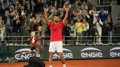 VIDEO: Emotívnejší, než ako ho poznáme. Djokovič po konci na Roland Garros vyslovil veľavravné slová