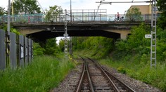 Mimoriadna udalosť vo Vrútkach. Vlaky sa stretli oproti sebe, od zrážky ich delilo pár metrov