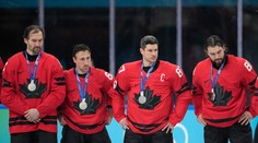 Crosby sa nechcel povyšovať nad tím a vyzdvihol McDavida. Tréner Kanady označil za víťaza hokej