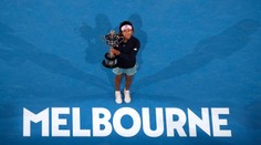 Osaková premiérovo zasadla na tenisový trón