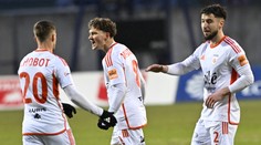 VIDEO: Výhra Ruže po vyše dvoch mesiacoch. Žolík z lavičky otočil zápas a nechal sa vylúčiť