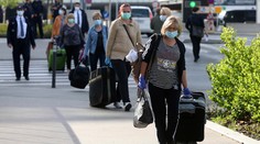 Tretina domácností na Slovensku má problém s peniazmi na dovolenku