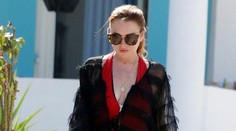 Lindsay Lohan ukázala nie príliš lichotivú postavu. Minulosť sa na nej podpísala