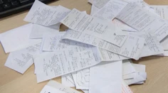 Pokladne v obchodoch vychŕlia milióny bločkov denne. Polovica z nich je zbytočná