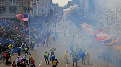 Obhajcovia bombového útočníka z Bostonu potrebujú viac času