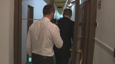 Fico ušiel pred našou kamerou. Odmietol povedať, či chcel kandidovať na sudcu ÚS