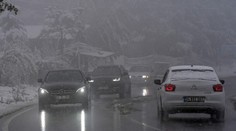 FOTO a VIDEO: Obľúbenú dovolenkovú destináciu paralyzovala snehová smršť. Extrémne počasie si vyžiadalo aj obete