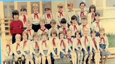 Hokejistu Paľa Demitru na fotke zo školských čias ľahko spoznáte