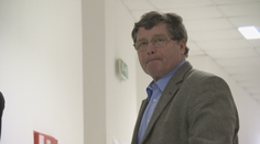 Vysokopostavený štátny úradník mal obťažovať kolegyne. Súd to uzavrel len ako priestupok