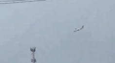 VIDEO: V Brazílii havarovalo dopravné lietadlo s desiatkami ľudí na palube. Stroj po náraze explodoval