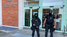 Muž (29) v Zlíne zastrelil zamestnankyňu krajského úradu