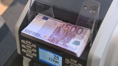 Škandál u vicepremiéra Kmeca. Peniaze odklepli firmám blízkym strane Hlas, Fico už žiada jeho hlavu