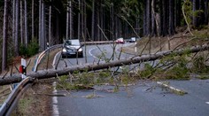 Na Spiši a v okrese Rožňava platí výstraha druhého stupňa pred búrkami