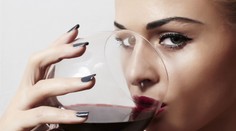 Prečo Slovenky pijú? V minulosti to tak nebývalo