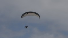 Česká stopa pri útoku na Izrael. Militanti z Hamasu použili paraglajdy od firmy z Přerova