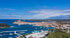 Škandál na chorvátskom polostrove. Cudzinci si v kempoch nakrúcali a fotili nahé deti