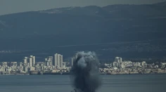 V Iráne zasiahli dievčenskú školu, hlásia 108 obetí. Výbuch sa objavil aj v okolí Dubaja