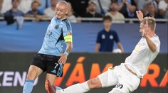 VIDEO: Slovan zlyhal v rozstrele a z Ligy majstrov vypadáva. Nádeje belasých pochovalo zaváhanie Barseghjana