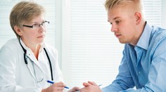 Lekárske odbory: Mnoho lekárov úplatky nežiada, pacienti s tým zväčša prídu sami