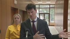 Kostlivec v skrini. Na muža povereného rezortom zdravotníctva čaká dlhé roky neriešená úloha