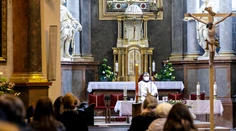 Katolícki biskupi kritizujú opätovný lockdown. Nepáči sa im zákaz bohoslužieb