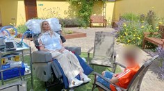 VIDEO: Mladík šoféroval pomocou svojich kolien a natáčal sa. Spôsobil nehodu, po ktorej ostala žena paralyzovaná