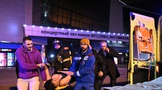 Hrdina masakru v Moskve. Iba 15-ročný šatniar pomohol uniknúť viac ako stovke ľudí, sám z budovy vyšiel ako posledný