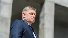 Premiér Fico k stopnutiu dodávok ropy z Ruska: Ak sa neobnoví tranzit, Slovnaft prestane dodávať Ukrajine naftu