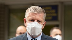 Lengvarský stojí za odborníkmi, bude presadzovať zákaz vychádzania v čiernych okresoch