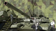 Kampaň Darček pre Putina: Česi sa vyzbierali Ukrajine na tank