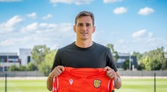 DAC priviedol posilu na brankársky post, skúsenosti má aj z Partizanu. Trojica hráčov odchádza na hosťovanie