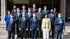Založí jeden z ministrov vlastnú stranu? Nicholsonová rozvírila hladinu, odborníci sú však skeptickí