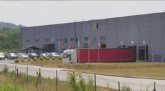 Vyše sto ľudí malo prísť o prácu. Brány by im mohla otvoriť iná výrobná hala